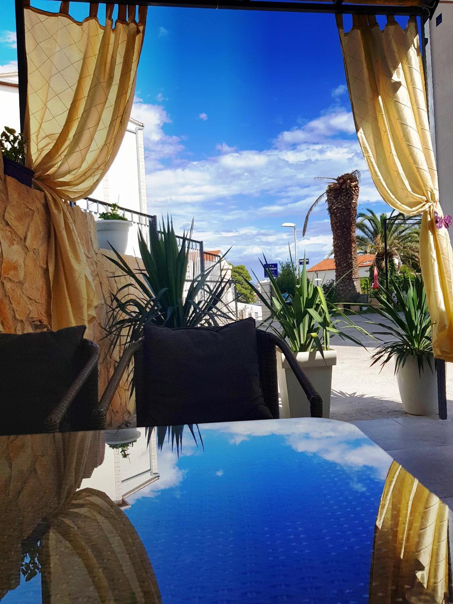 Apartment Lovre สปลิท ภายนอก รูปภาพ